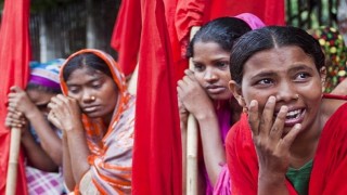 পোশাক শ্রমিকদের কর্মবিরতি পোশাক শ্রমিকদের কর্মবিরতি