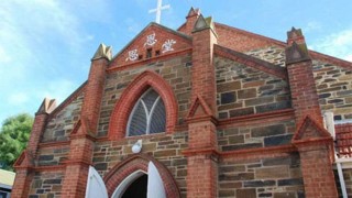 অবশেষে ইউক্রেনের যাজকরা রাশিয়ার প্রভাবমুক্ত হচ্ছেন