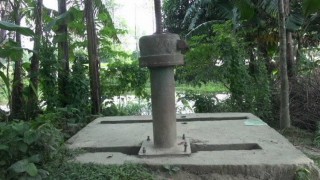 বেলাবতে অবৈধভাবে বালু উত্তোলনে স্লুইচ গেইট ও খাল বন্ধ, পানির নীচে তিন হাজার একর ফসলি জমি