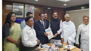 সড়ক পরিবহন আইন বাস্তবায়নে সরকার আন্তরিক: সেতুমন্ত্রী সড়ক পরিবহন আইন বাস্তবায়নে সরকার আন্তরিক: সেতুমন্ত্রী