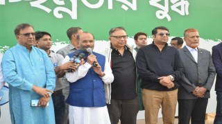 আমরা সবাই মিলে সারা দেশকে পরিচ্ছন্ন করার যুদ্ধে আছি: গৃহায়ন ও গণপূর্ত মন্ত্রী আমরা সবাই মিলে সারা দেশকে পরিচ্ছন্ন করার যুদ্ধে আছি: গৃহায়ন ও গণপূর্ত মন্ত্রী