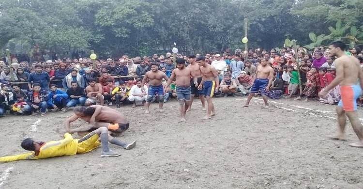 শিবপুরে ঐতিহ্যবাহি কাবাডি খেলা অনুষ্ঠিত শিবপুরে ঐতিহ্যবাহি কাবাডি খেলা অনুষ্ঠিত