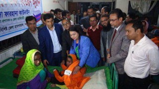 নরসিংদী জেলা ও সদর হাসপাতালে শীতার্ত রোগীদের মাঝে কম্বল বিতরণ