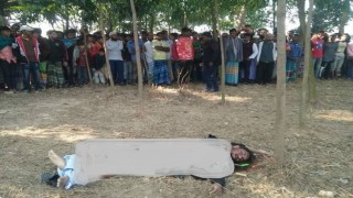 নরসিংদীর মাধবদীতে  অজ্ঞাত যুবকের জবাইকরা লাশ উদ্ধার