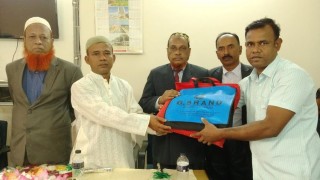 নরসিংদী রেলওয়ে স্টেশন মাস্টারের বিদায় সংবর্ধনা