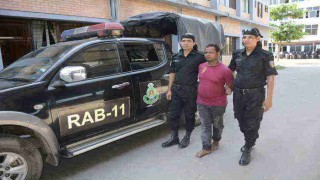 কাঁচপুরে পরিবহনে চাঁদাবাজির সময় ১ জন গ্রেপ্তার কাঁচপুরে পরিবহনে চাঁদাবাজির সময় ১ জন গ্রেপ্তার