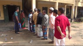 উপজেলা পরিষদ নির্বাচন: নরসিংদীর চার উপজেলায় শান্তিপূর্ণ পরিবেশে ভোটগ্রহণ চলছে