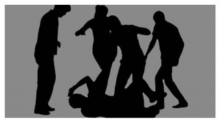 পলাশে শ্লীলতাহানীর চেষ্টার অভিযোগে ডেকোরেটর ব্যবসায়ীকে গণধোলাই পলাশে শ্লীলতাহানীর চেষ্টার অভিযোগে ডেকোরেটর ব্যবসায়ীকে গণধোলাই