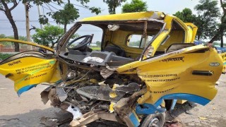 মাধবদীতে ট্রাক ও পিকাপ ভ্যানের সংঘর্ষে চালক ও সহকারী নিহত