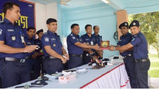 নরসিংদী জেলার শ্রেষ্ঠ উপ-পরিদর্শক আব্দুর রাজ্জাক