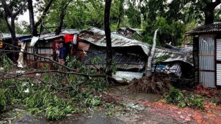 ঘূর্ণিঝড় বুলবুল তান্ডবে নিহত ৮ ঘূর্ণিঝড় বুলবুল তান্ডবে নিহত ৮