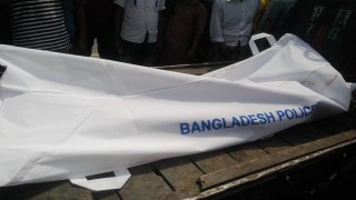 পুরিন্দায় যুবকের গলাকাটা মরদেহ উদ্ধার পুরিন্দায় যুবকের গলাকাটা মরদেহ উদ্ধার