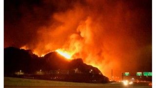 দ্রুতগতির দাবানল: লস অ্যাঞ্জেলস’র ৪ হাজার একর অঞ্চল পুড়ে ছাই