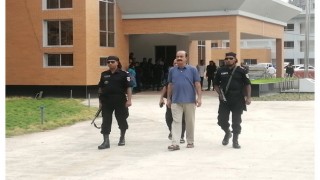 ক্যাসিনো থেকে উপার্জিত লোকমানের ৪১ কোটি টাকা বিদেশের দুই ব্যাংকে ক্যাসিনো থেকে উপার্জিত লোকমানের ৪১ কোটি টাকা বিদেশের দুই ব্যাংকে