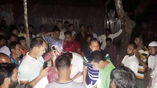 শিবপুরে দেশীয় মদপানে দুই যুবকের মৃত্যু শিবপুরে দেশীয় মদপানে দুই যুবকের মৃত্যু