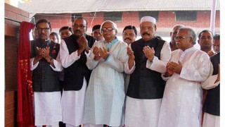 ঢাকা-সিলেট মহাসড়ক ছয় লেনের কাজ হবে: ওবায়দুল কাদের ঢাকা-সিলেট মহাসড়ক ছয় লেনের কাজ হবে: ওবায়দুল কাদের