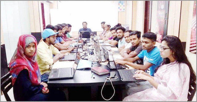 সুখবর ফ্রিল্যান্সারদের জন্য সুখবর সুখবর ফ্রিল্যান্সারদের জন্য সুখবর