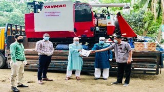 শিবপুরে ধান কাটা ও মাড়াই মেশিন হস্তান্তর