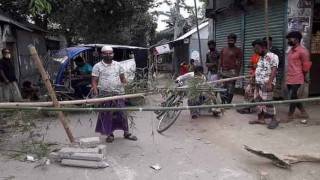 করোনাভাইরাস: বেলাবতে গ্রামে ঢুকার রাস্তা বন্ধ করে দিয়েছে স্থানীয়রা