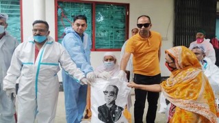 পলাশে কর্মহীন ২৫ হাজার পরিবারে খাদ্যসামগ্রী দিলেন সাবেক এমপি পলাশে কর্মহীন ২৫ হাজার পরিবারে খাদ্যসামগ্রী দিলেন সাবেক এমপি