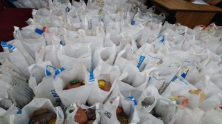 "ইউনাইটেড ০২-০৪ নরসিংদী" ব্যাচের খাদ্যসামগ্রী বিতরণ