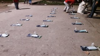 নরসিংদী পৌর এলাকার পরিচ্ছন্নকর্মীদের সুরক্ষা উপকরণ বিতরণ