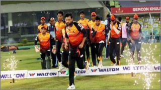 বঙ্গবন্ধু টি-টোয়েন্টি কাপ: চট্টগ্রামকে হারিয়ে শিরোপা জিতে নিল খুলনা বঙ্গবন্ধু টি-টোয়েন্টি কাপ: চট্টগ্রামকে হারিয়ে শিরোপা জিতে নিল খুলনা