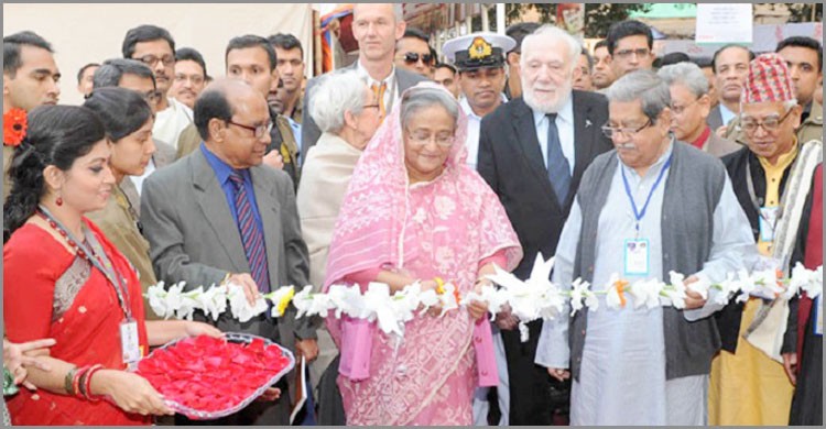 অমর একুশে বইমেলার উদ্বোধন করলেন প্রধানমন্ত্রী অমর একুশে বইমেলার উদ্বোধন করলেন প্রধানমন্ত্রী