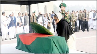 প্রয়াত এমপি মান্নানের প্রতি প্রধানমন্ত্রীর শ্রদ্ধা প্রয়াত এমপি মান্নানের প্রতি প্রধানমন্ত্রীর শ্রদ্ধা