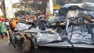 শিবপুরে বাসচাপায় প্রাইভেটকার চালক নিহত, আহত ৪