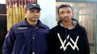 পলাশে ইয়াবাসহ একজন গ্রেফতার পলাশে ইয়াবাসহ একজন গ্রেফতার