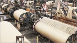 ২৫ হাজার পাটকল শ্রমিককে পাঠানো হচ্ছে স্বেচ্ছা অবসরে