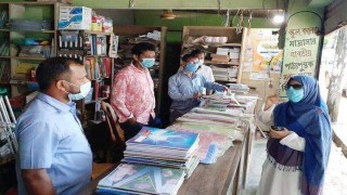 শিবপুরে সরকারি নির্দেশনা না মানায় ভ্রাম্যমাণ আদালতে অর্থদণ্ড