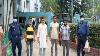 নরসিংদীতে মাদক পাচার করতে এসে  ২৭ হাজার পিস ইয়াবাসহ চারজন গ্রেফতার