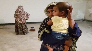 মাধবদীতে কিস্তি দিতে না পারায় ৬মাসের শিশুর মা গ্রেপ্তার মাধবদীতে কিস্তি দিতে না পারায় ৬মাসের শিশুর মা গ্রেপ্তার