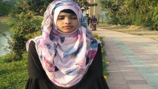 পলাশে মাদ্রাসা ছাত্রীকে ঘর থেকে তুলে নিয়ে হত্যা পলাশে মাদ্রাসা ছাত্রীকে ঘর থেকে তুলে নিয়ে হত্যা