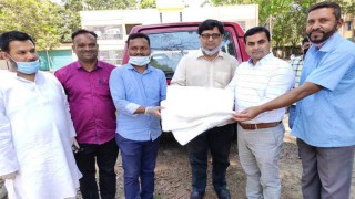 মনোহরদীতে সাংবাদিকদের মাঝে পিপিই বিতরণ