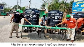 পলাশে স্বেচ্ছাসেবী সংগঠনদের জীবাণুমুক্তকরণ অভিযান অব্যাহত পলাশে স্বেচ্ছাসেবী সংগঠনদের জীবাণুমুক্তকরণ অভিযান অব্যাহত