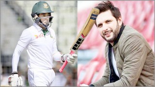 মুশফিকের ব্যাট কিনলেন ‘দ্য শহীদ আফ্রিদি ফাউন্ডেশন’