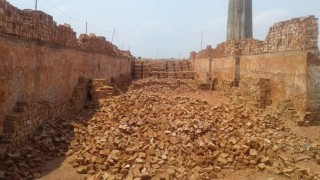 মাধবদীতে ইটভাটা থেকে দুই লক্ষাধিক ইট ছিনতাইয়ের অভিযোগ মাধবদীতে ইটভাটা থেকে দুই লক্ষাধিক ইট ছিনতাইয়ের অভিযোগ