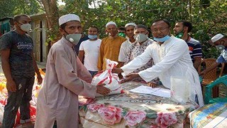 বেলাবতে ব্যক্তি উদ্যোগে খাদ্যসামগ্রী ও মাস্ক বিতরণ