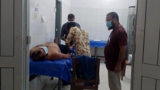 পলাশে কাউন্সিলরকে চাঁদা না দেওয়ায় ঠিকাদারের ওপর হামলা