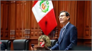 ক্ষমতাচ্যুত হেলন পেরুর প্রেসিডেন্ট মার্টিন ভিজকারা