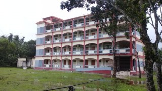 শিবপুরে শিক্ষক নিয়োগে অনিয়মের অভিযোগ