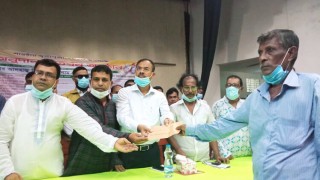 শিবপুরের ৭১টি পূজা মন্ডপে অনুদান বিতরণ