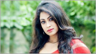 ৪০ বছর বয়সেও বিয়ে না করার কারণ জানালেন চিত্রনায়িকা পপি