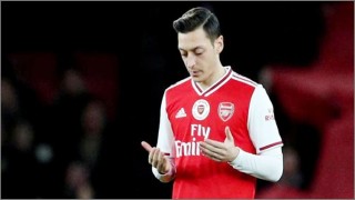 রোহিঙ্গা শিশুদের জন্য খাবার পাঠাচ্ছেন ফুটবল তারকা ওজিল