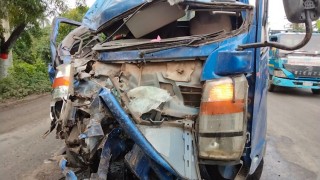 মাধবদীতে দুই ট্রাকের মুখোমুখী সংঘর্ষে নিহত ২, আহত ১২