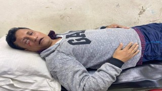 মাধবদীতে পরকীয়ার অভিযোগে হামলায় শিক্ষক আহত