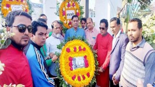 শিবপুর মুক্তি স্মারকে বিএনপি ও মনজুর এলাহীর শ্রদ্ধা নিবেদন